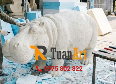 dieu-khac-mo-hinh-ha-ma-bang-xop điêu khăc mô hình Hà Mã bằng xốp màu trắng