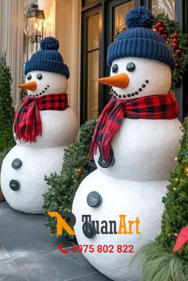 dieu-khac-mo-hinh-xop-nguoi-tuyet-ngo-nghinh mẫu Mô hình xốp Người tuyết trang trí noel giáng sinh